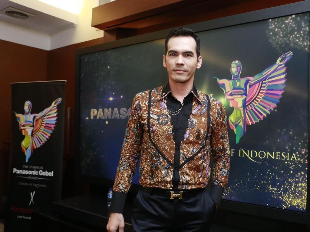 Atalarik Syah Buka Pintu Silaturahmi dengan Tsania Marwa Atalarik Syah Buka Pintu Silaturahmi dengan Tsania Marwa