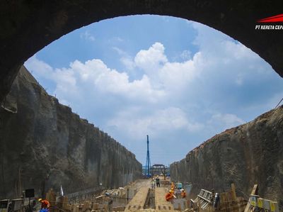 Wow! Terowongan Kereta Cepat JKT-BDG Dibangun Tembus Gunung