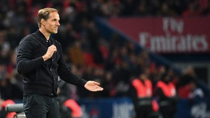 Paris Saint-Germains German coach Thomas Tuchel reacts during the French L1 football match between Paris Saint-Germain (PSG) and Lille (LOSC) at the Parc des Princes stadium, in Paris, November 2, 2018. (Photo by FRANCK FIFE / AFP)