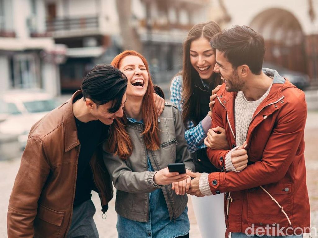 Introvert, Ekstrovert, Ambivert: Apa Definisi dan Perbedaannya? Introvert, Ekstrovert, Ambivert: Apa Definisi dan Perbedaannya?