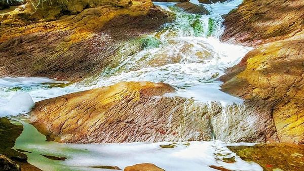 Foto: Sungai Ajaib Penghilang Segala Penyakit