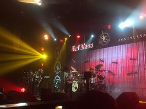 God Bless Mengenang Yockie Suryo Prayogo di Konser 45 Tahun God Bless Mengenang Yockie Suryo Prayogo di Konser 45 Tahun