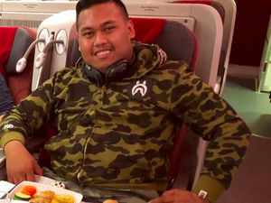Artis Minggir! Ajudan Pribadi Pamer Saldo ATM Rp 13 M, Netter Ngakak Artis Minggir! Ajudan Pribadi Pamer Saldo ATM Rp 13 M, Netter Ngakak