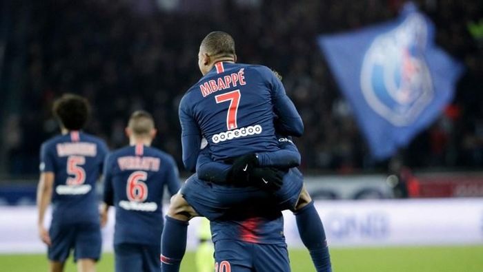 Kylian Mbappe dan Neymar bertahan di Paris Saint-Germain? (AFP Photo) Kylian Mbappe dan Neymar bertahan di Paris Saint-Germain? (AFP Photo)