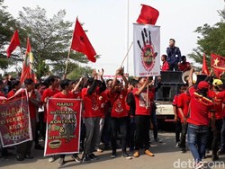 Buruh Janji Tak Demo, tapi....