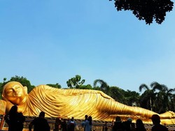 Sudah Lihat Budha Tidur di Mojokerto?