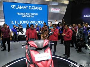 Sambangi IMOS 2018, Jokowi Buat Pengunjung Salah Fokus Sambangi IMOS 2018, Jokowi Buat Pengunjung Salah Fokus
