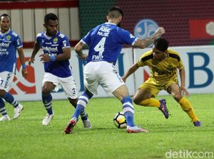 Persib Mesti Lanjutkan Momentum dan Fokus ke Diri Sendiri