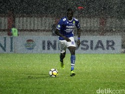 Leganya Persib Akhiri Tren Buruk dengan Kemenangan atas Bhayangkara