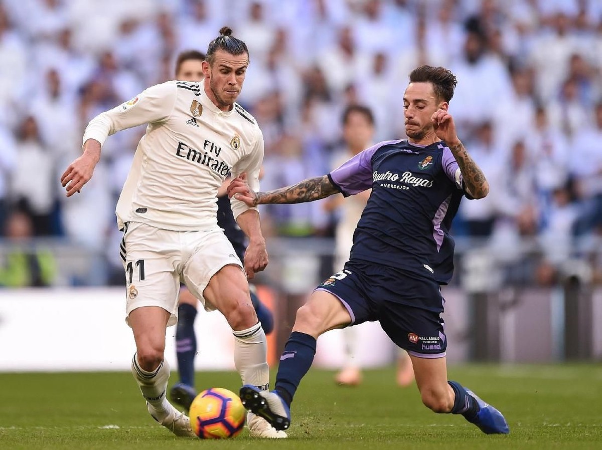Real Madrid mengalahkan Real Valladolid 2-0. (Foto: Denis Doyle/Getty Images)