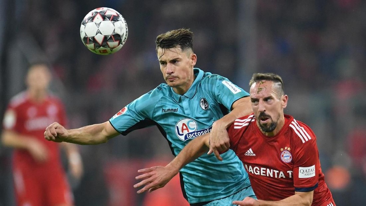 Bayern ditahan imbang Freiburg 1-1. (Foto: Andreas Gebert/REUTERS)
