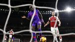 Duel Merah di London Utara Tanpa Pemenang