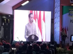 Hari Kesehatan, Jokowi Singgung Pengeluaran Triliunan BPJS Kesehatan Hari Kesehatan, Jokowi Singgung Pengeluaran Triliunan BPJS Kesehatan