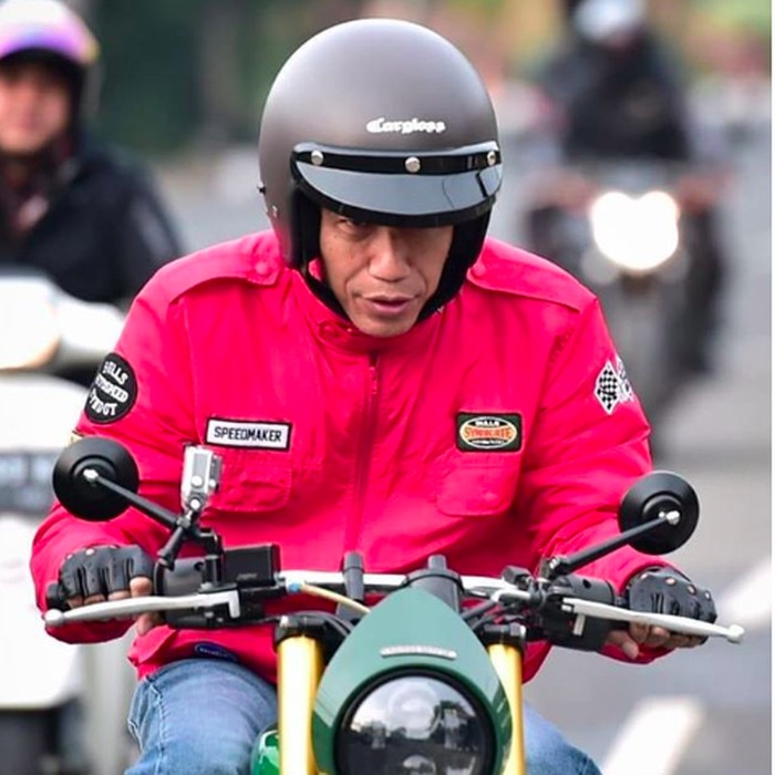 Helm Jokowi