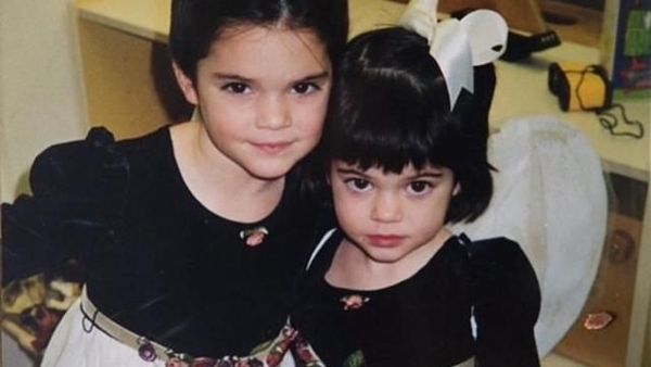 9 Foto Masa Kecil Kendall Jenner yang Imut dan Menggemaskan