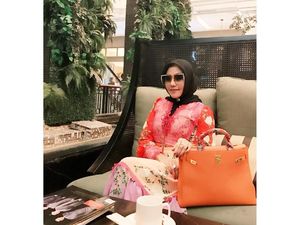 Mewah dan Elegan! Intip Gaya Makan Sosialita Tajir Andi Dahliana