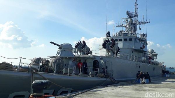 Ini Dia Kapal Perang Pembawa Rupiah ke Pulau Terpencil