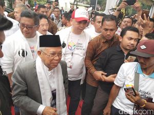 Maruf Amin Bicara Al-Makiyun, Sandiaga ke Makam Kakek di Gorontalo Maruf Amin Bicara Al-Makiyun, Sandiaga ke Makam Kakek di Gorontalo