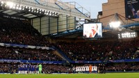 Penghormatan pada Pemain Vichai Srivaddhanaprabha juga dilakukan pada pertandingan lain, salah satunya di London ketika Chelsea menjamu Crystal Palace (Michael Steele/Getty Images)