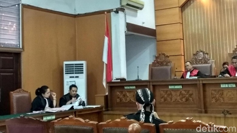 Siap Mubahalah, Ahmad Dhani Pastikan Cuitannya Bukan ke Ahok