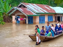 8 Kabupaten/Kota di Sumbar Kena Banjir, Padang Tanggap Darurat