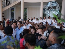 Ke Manado, Sandi Hadiri Deklarasi Hingga Ziarah dan ke Gereja