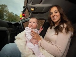 Wanita Ini Melahirkan di Mobil karena Terjebak di Kemacetan