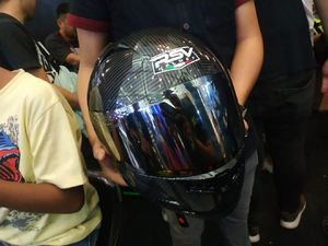 Helm Lokal Laris Manis di IMOS 2018, Habiskan Sampai Dua Truk