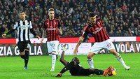 Hingga babak pertama berakhir, skor masih 0-0. (Foto: Alessandro Sabattini/Getty Images)