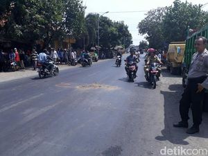 Jatuh Dibonceng Anak, Seorang Guru Tewas Terlindas Truk