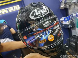Daftar Helm Impor Paling Mahal di IMOS 2018 Daftar Helm Impor Paling Mahal di IMOS 2018