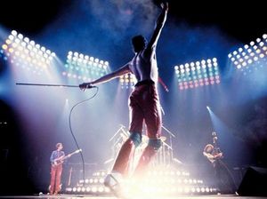Bohemian Rhapsody Kenyataan atau Fantasi? Bohemian Rhapsody Kenyataan atau Fantasi?