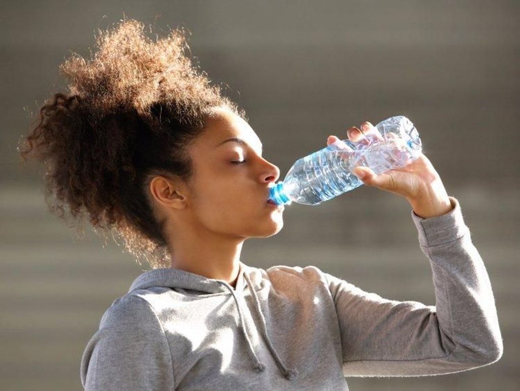 80 Persen Otak Manusia Adalah Air, Ini Efeknya Kalau Kurang Minum