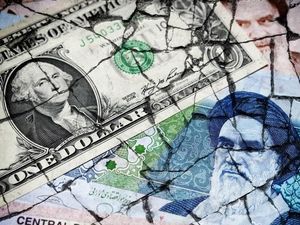 Presiden Rouhani: Iran Akan Lawan Sanksi AS dan Terus Jual Minyak Presiden Rouhani: Iran Akan Lawan Sanksi AS dan Terus Jual Minyak