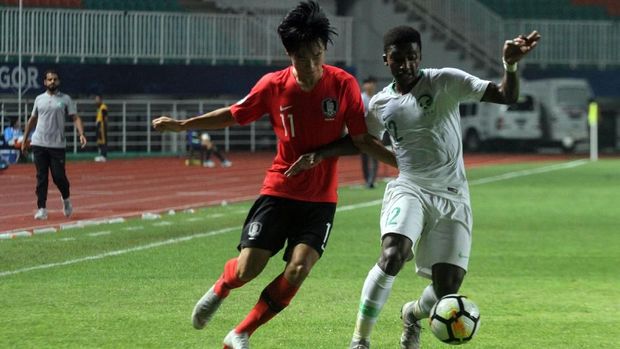 Arab Saudi U-19 meraih gelar ketiga di Piala Asia U-19.