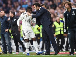 Cadangkan Bale dan Mainkan Vinicius Jr, Solari Berani?