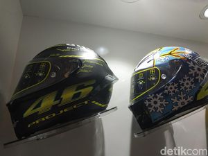 Deretan Helm Impor Paling Mahal di IMOS 2018