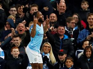 Jadi Korban Rasisme, Sterling Banjir Dukungan