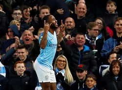 Jadi Korban Rasisme, Sterling Banjir Dukungan