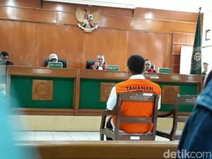 Jaksa Ungkap Hasil Visum Pemotor yang Tewas Ditabrak Iwan Adranacus Jaksa Ungkap Hasil Visum Pemotor yang Tewas Ditabrak Iwan Adranacus