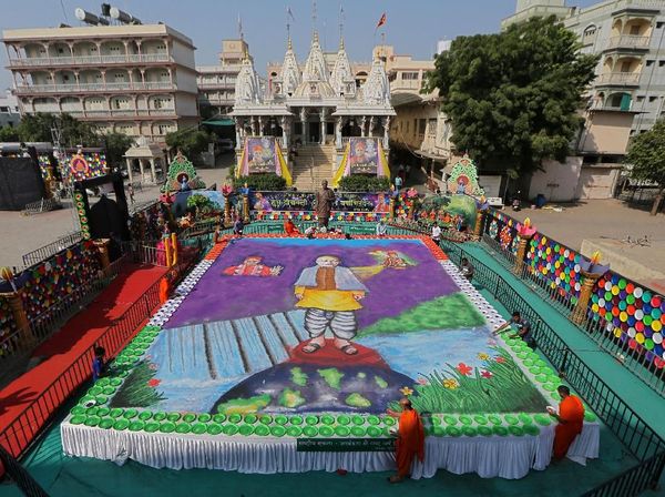 Antusiasme Warga India Menyambut Perayaan Diwali