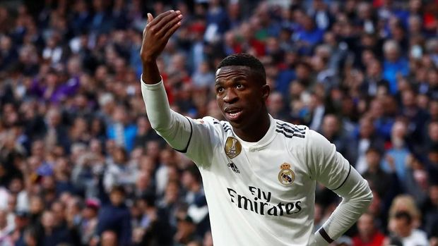 Vincius mulai mendapat kepercayaan Santiago Solari.