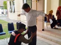 Hari Gini Kok Masih Ada Tes CPNS Bawa-bawa Jimat?