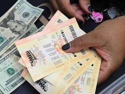 Suami Tak Gajian karena Shutdown AS, Istri Menang Lotere Rp 1, 4 M