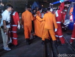 22 Kantong Jenazah Korban Lion Air PK-LQP Dibawa ke RS Polri