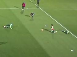 Tingkah Kocak Leroy Sane dan Sterling Saat latihan