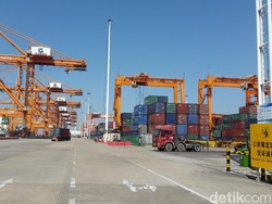 Pelabuhan Perdagangan Bebas Guangxi China Terdekat dengan ASEAN