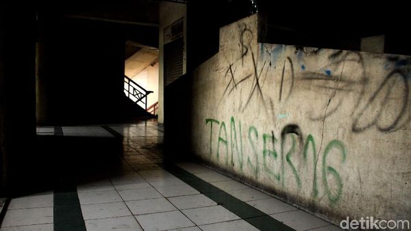 Kondisi Pasar Jembatan Lima yang Kian Memprihatinkan