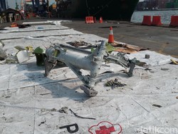 As Roda Pesawat Lion Air PK-LQP Tiba di Tanjung Priok