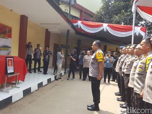 Jenazah AKBP Mito Penumpang Lion Air akan Dibawa ke Kendal Jenazah AKBP Mito Penumpang Lion Air akan Dibawa ke Kendal